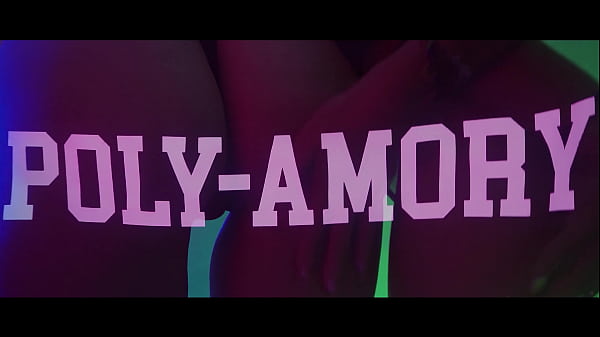 Oily Threesome with 2 hot Girls – Polyamory