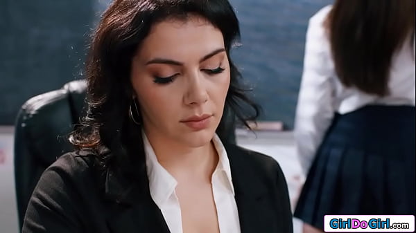 This is what you want right?A spanking n a taste of my pussy