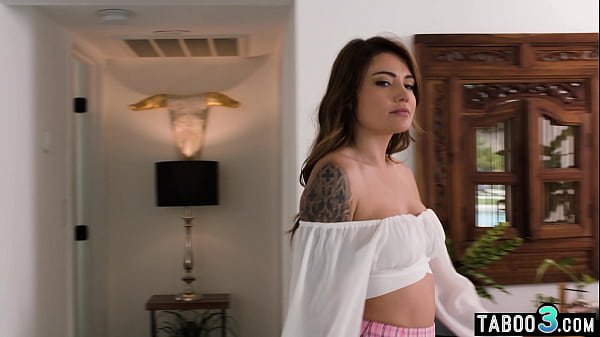 Blue haired busty lesbian hottie Jewelz Blu strapon fucking a curious babe